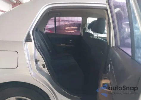 2011 Nissan Versa 1.8S из США, поврежденный, VIN 3N1BC1AP2BL458990